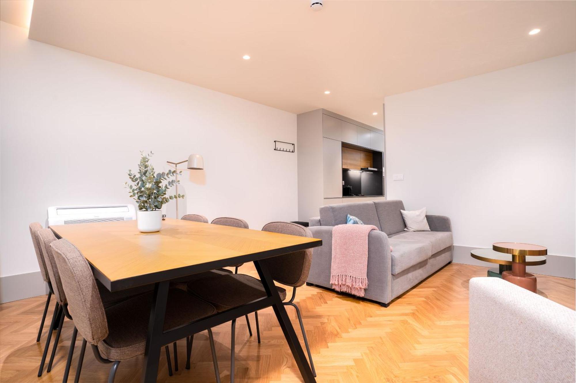 Limehome Porto Rua 31 De Janeiro Экстерьер фото